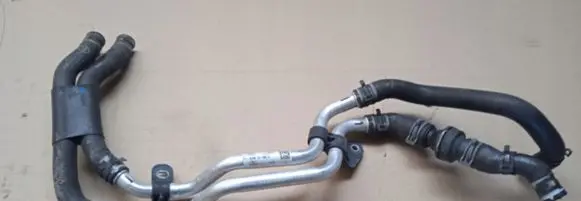 Audi A5 Engine coolant pipe/hose