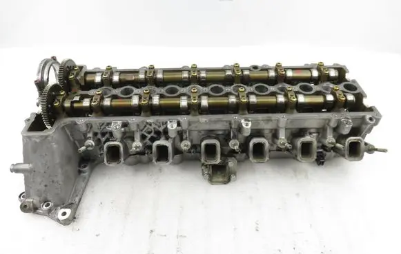 BMW 5 E60 E61 Engine head 7792753