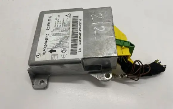 Mercedes-Benz E W212 Airbag control unit/module A2129011105