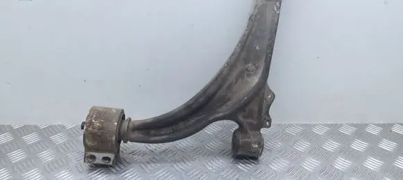 Opel Astra J Front lower control arm/wishbone