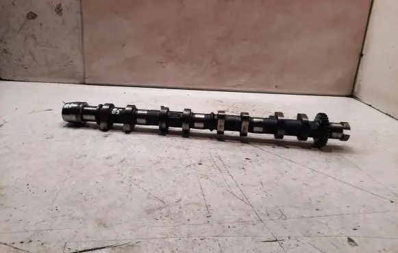 Toyota Avensis T250 Camshaft KTB