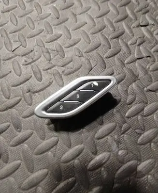 Maserati Ghibli Seat memory switch E0201222