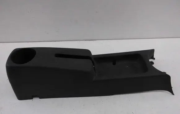 Peugeot Partner Center console 
