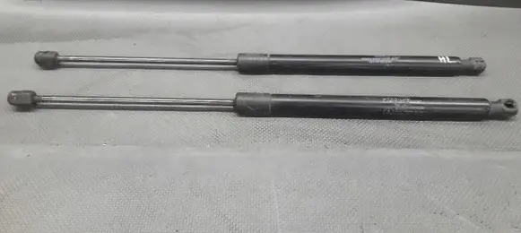 Mercedes-Benz B W245 Tailgate strut A1699800864