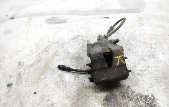 Skoda Octavia Mk3 (5E) Front brake caliper