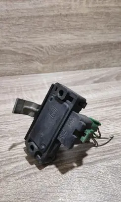 Opel Astra G Air pressure sensor 90225716