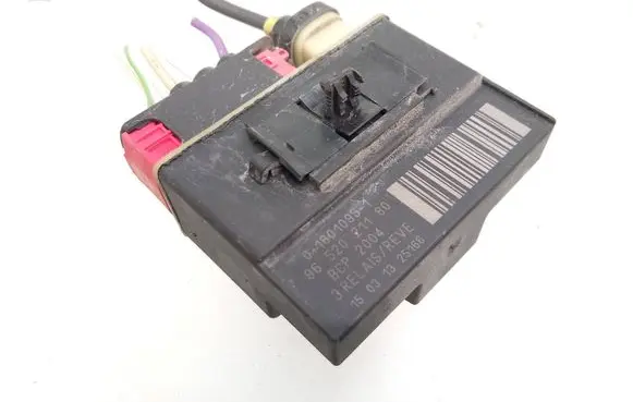 Peugeot Partner Coolant fan relay 9652021180 031325166 018010951