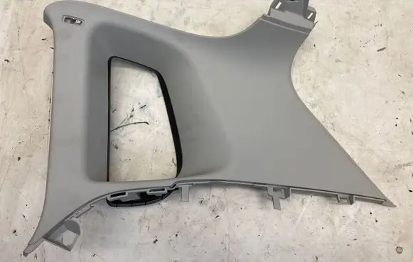 Volkswagen Tiguan (D)pillar trim (top) 5N0867288