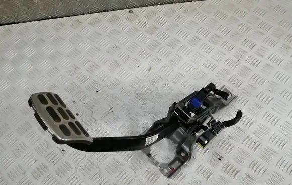 Hyundai Kona I Brake pedal 32800K4010 4010 SAQ445