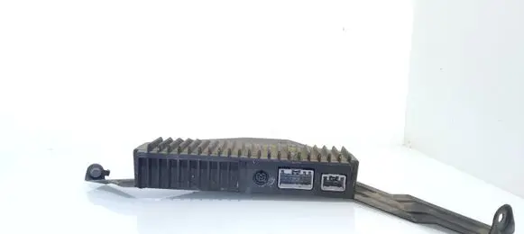 Volvo V70 Sound amplifier 9472301 10096