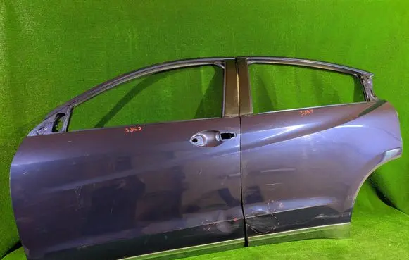 Honda HR-V Front door