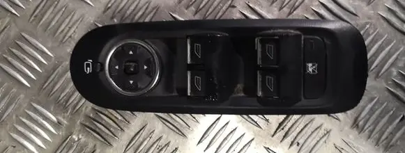 Ford Mondeo MK IV Electric window control switch 7s7t14a132bc