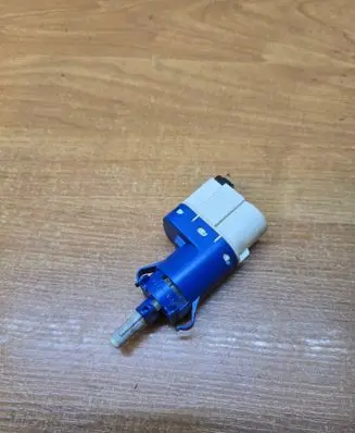 Volvo S60 Brake pedal sensor switch 3M5T9C872AC