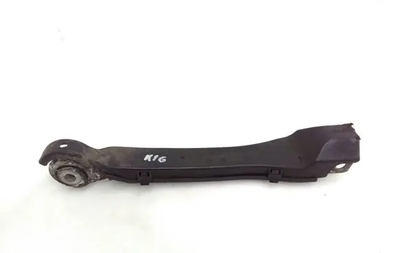 Rear control arm