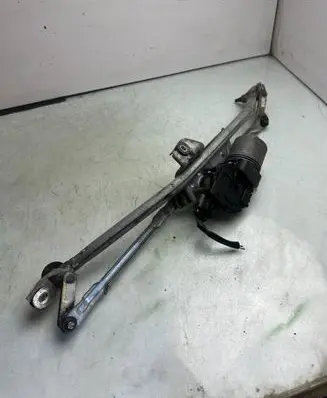 Volkswagen PASSAT B5.5 Front wiper linkage and motor 0390241505 3B1955113C