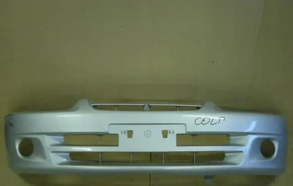 Mitsubishi Colt Front bumper