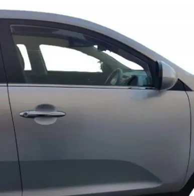 KIA Sportage Front door