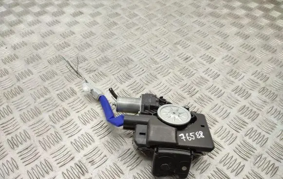 Toyota RAV 4 (XA50) Tailgate/trunk/boot lock/catch/latch 1638000790