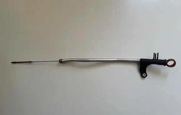 Oil level dip stick