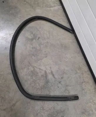Audi A3 S3 8V Rubber seal front coupe door 8V7831707B