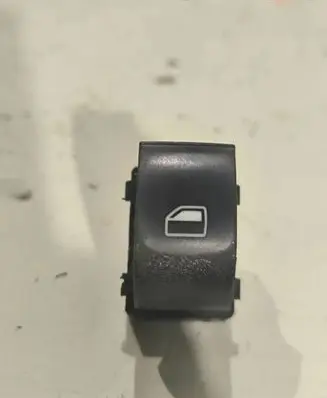 Audi A3 S3 8P Electric window control switch 820959855