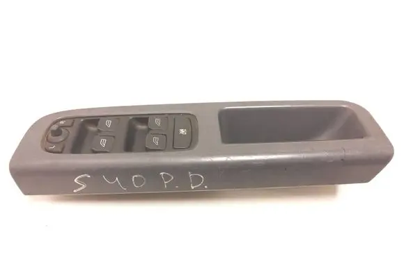 Volvo V50 Electric window control switch 8679474
