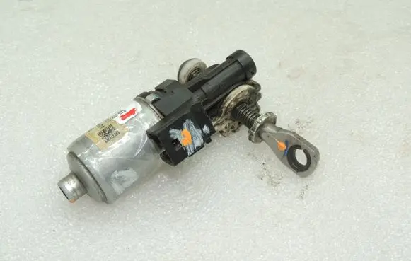 Ford Ranger Seat adjustment motor 5302174 AB3921617D40AA