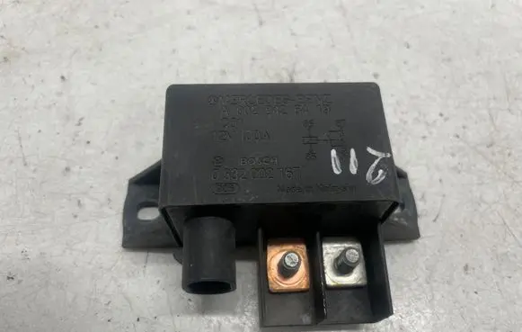 Mercedes-Benz E W211 Other relay A0025426419 0332002167