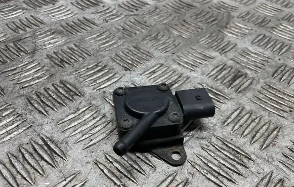 BMW 7 F01 F02 F03 F04 Exhaust gas pressure sensor 7808013