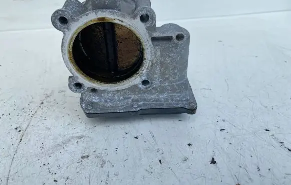 Volvo V40 Throttle valve 31293736 2510030AAA