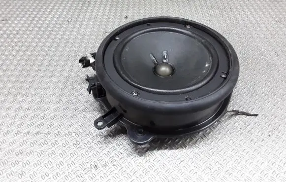 Audi A4 S4 B6 8E 8H Front door speaker