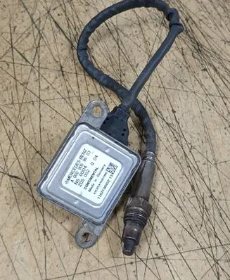 Mercedes-Benz V Class W447 Lambda probe sensor A0009059603