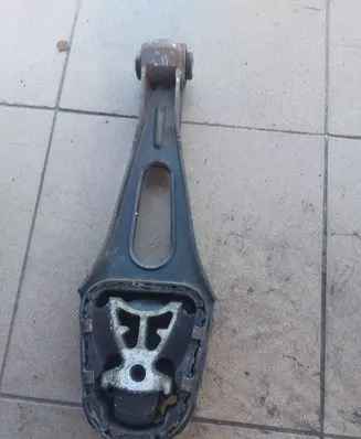 Ford Transit Custom Engine mounting bracket BK216P082