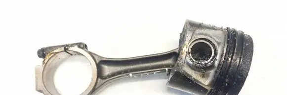 Audi A3 S3 8P Piston with connecting rod