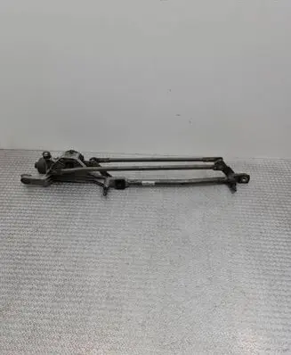 Ford Focus Front wiper linkage and motor 3397020850 4M5117504AC