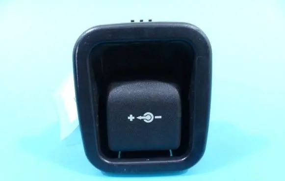 BMW X5 E70 12 V Socket (front) 7143111 IMPRK1240767