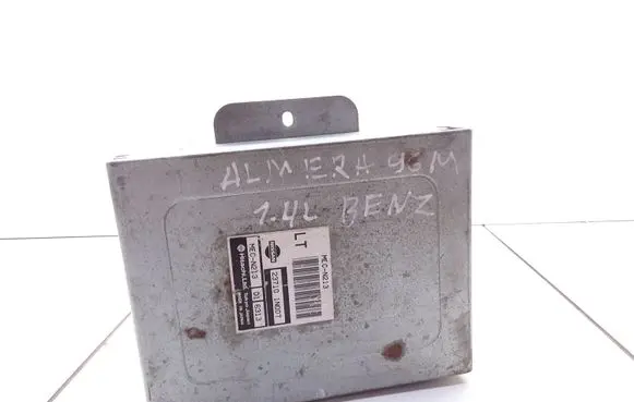 Nissan Almera Engine control unit/module 237101N007