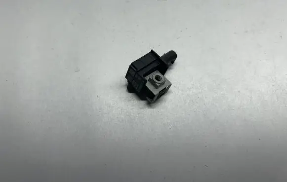 BMW 7 F01 F02 F03 F04 Airbag deployment crash/impact sensor 9224177 65779224177