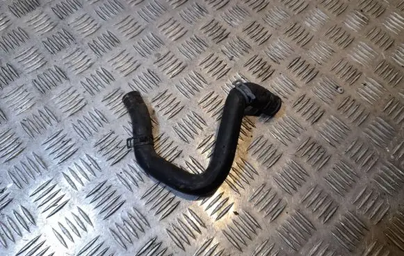 Audi Q3 8U Engine coolant pipe/hose