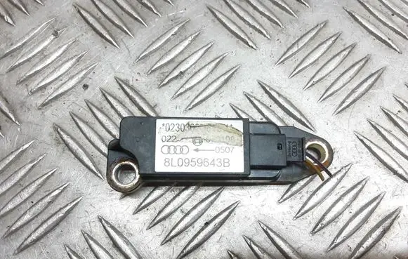 Audi A3 S3 8L Airbag deployment crash/impact sensor 8L0959643B