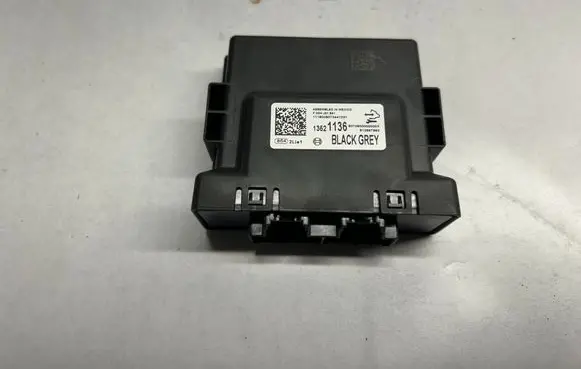 Chevrolet Camaro Parking PDC control unit/module 13521136