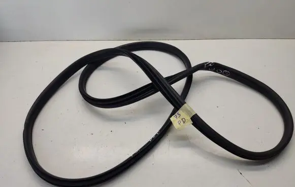KIA Ceed Front door rubber seal