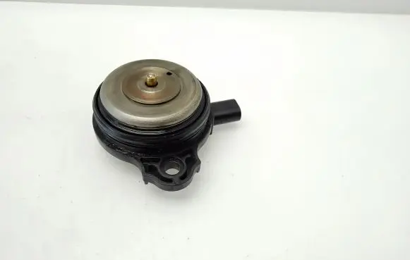 BMW 3 F30 F35 F31 Camshaft vanos timing valve 7593719 55584110DE