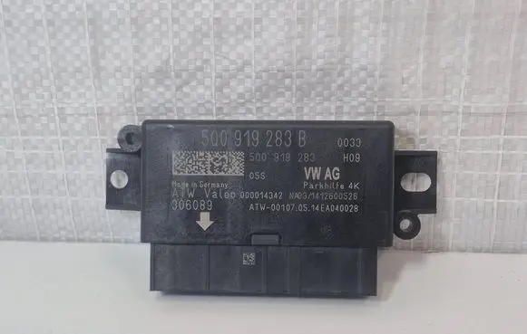 Skoda Octavia Mk3 (5E) Parking PDC control unit/module 5Q0919283B 5Q0919283 306089