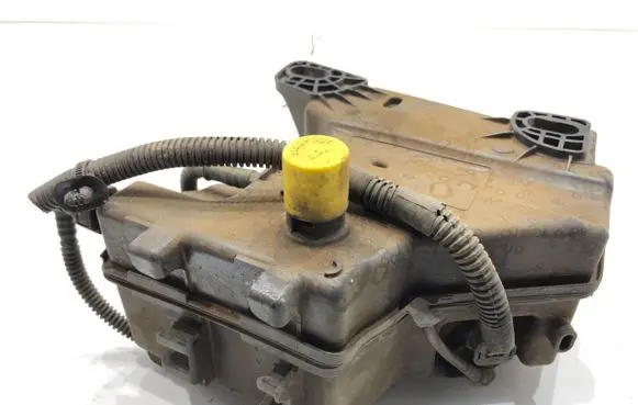 Citroen C4 II Picasso Fuel tank 9808025480