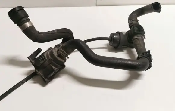 Audi Q5 SQ5 Engine coolant pipe/hose 8R0819374K