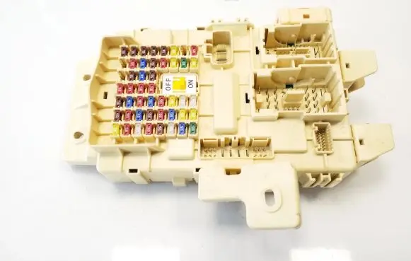 KIA Soul Fuse module 91950B2512