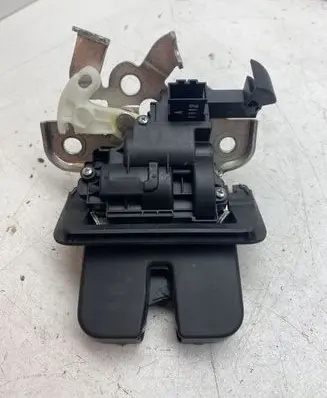 Audi A6 S6 C7 4G Tailgate/trunk/boot lock/catch/latch 4H0827505