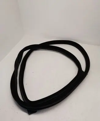 BMW 6 F06 Gran coupe Rubber seal rear door 7275316