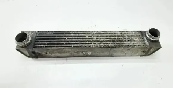 BMW 5 E60 E61 Intercooler radiator 7787446